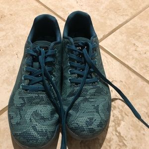 Blue Paisley No Bull Women’s Sneakers Size 9